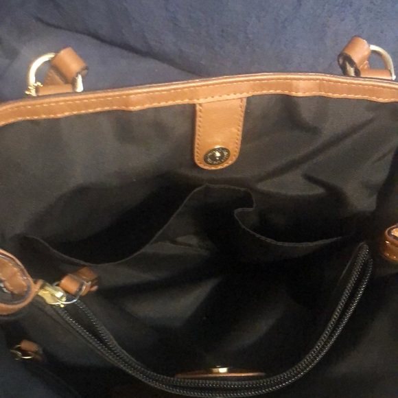 Gently used Coach signature Python Stripe Purse-w/drawstring & snap closure - Picture 11 of 13